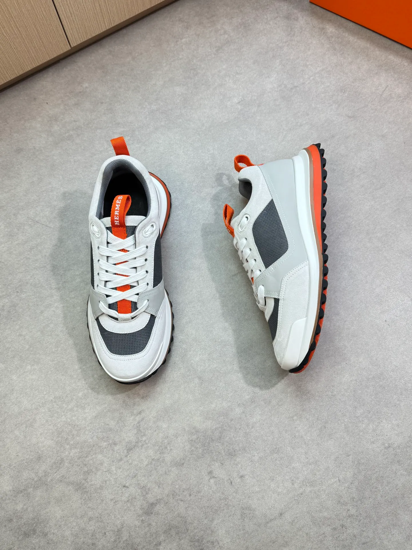 Men's shoes 💰700 [HERMES] Hermès - High-end quality original order·Casual sports shoes - Upper: 🔝Nappa calfskin, suede sheepskin leather, brand high mercerized canvas, tongue. Heel. Brand logo webbing - Inner: brand canvas, foot pad; water-dyed cowhide - Outsole: ultra-light T men's shoes 💰U foam·rubber; two-color molded outsole -Ultra-high quality control·Fine workmanship: highlighted (high-end·nobility·grade) -Size: 39-44 (38, 45, can be customized)·0118